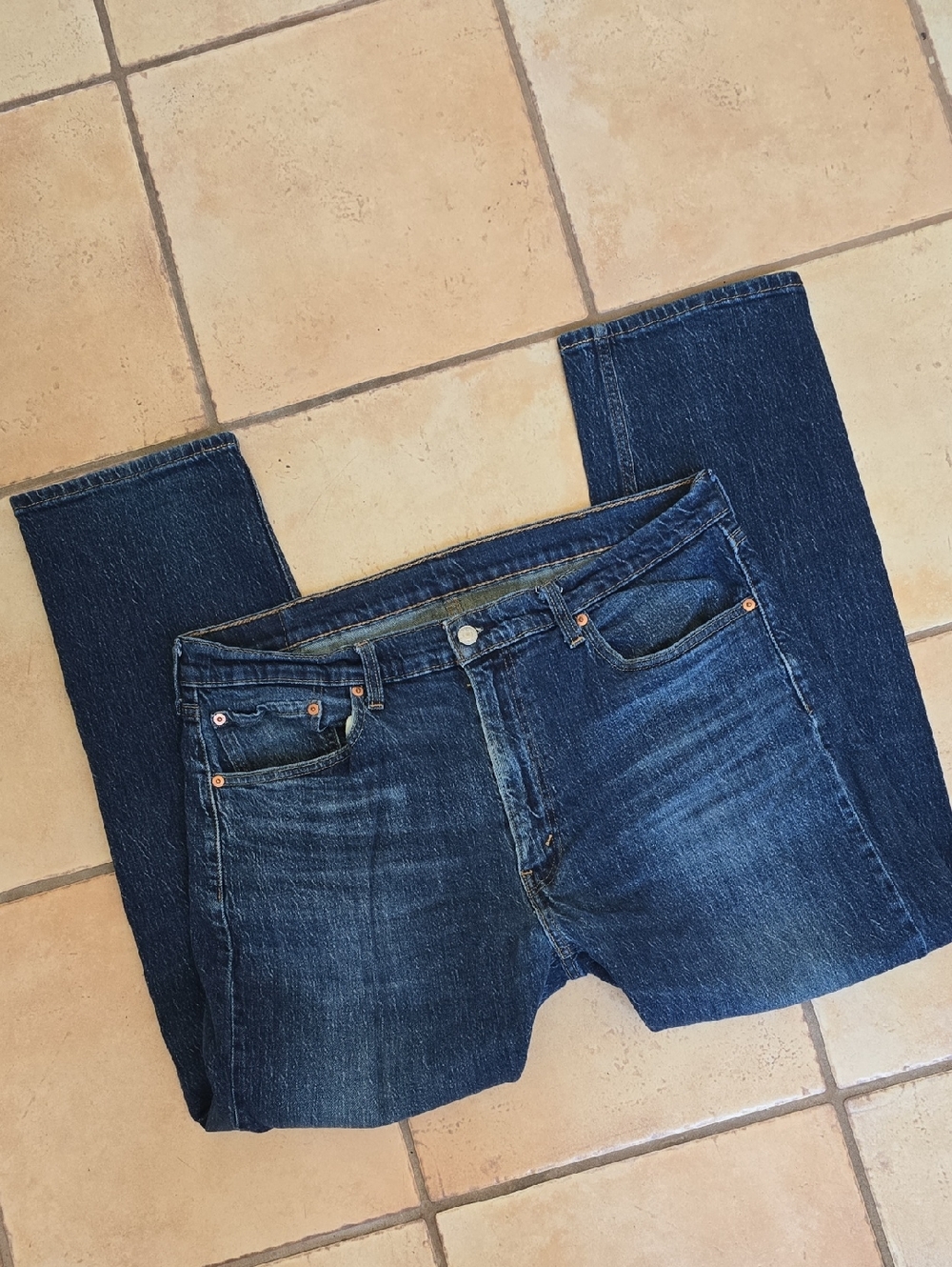 Men's 38 X 30 Dark Blue Levi Jeans 505